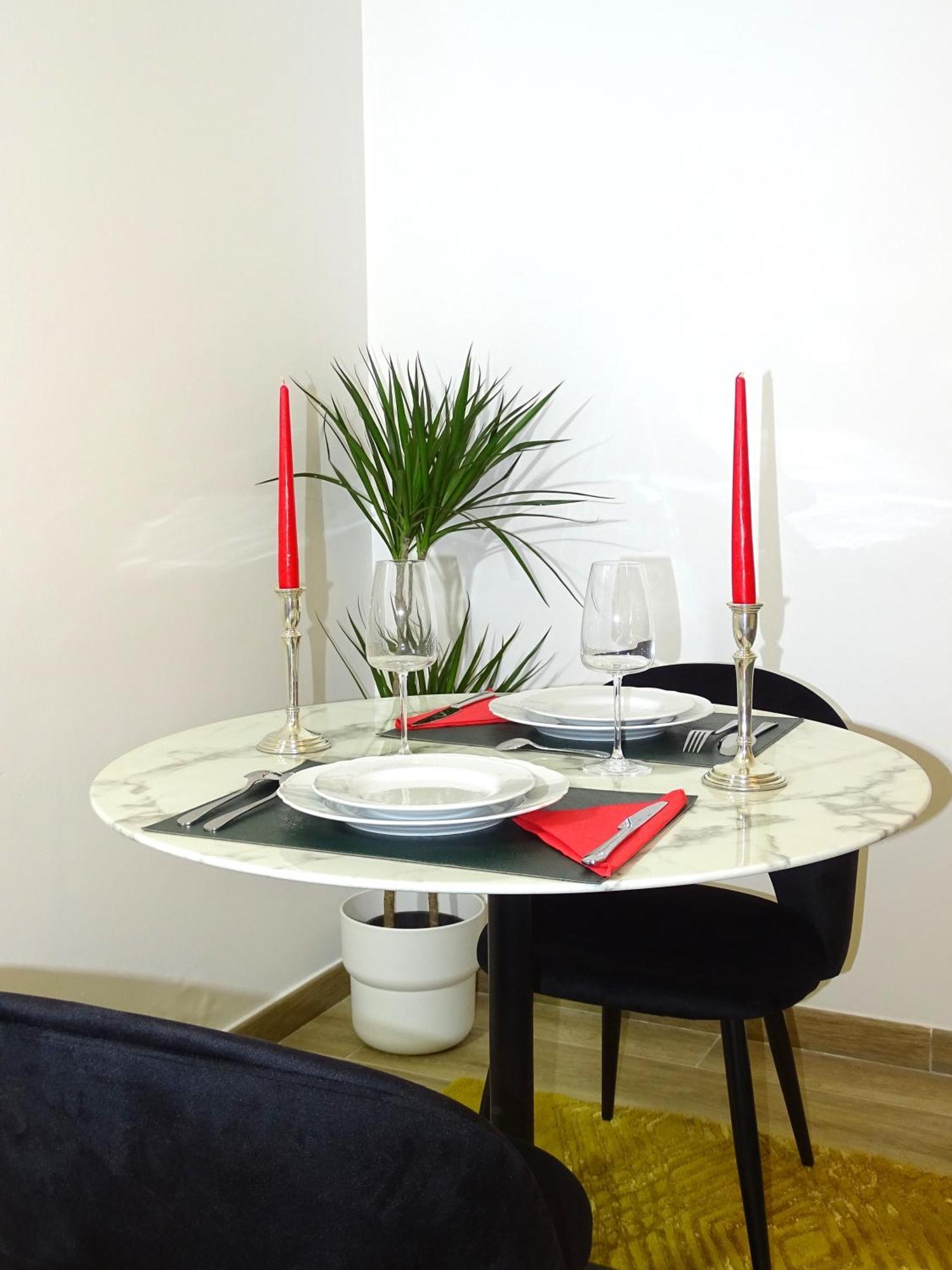 Tilia Jourdan-Studio Cosy Aix Centre-Cours Mirabeau-Parking-Wifi-Smart Tv-Rue Calme Aix-en-Provence Extérieur photo